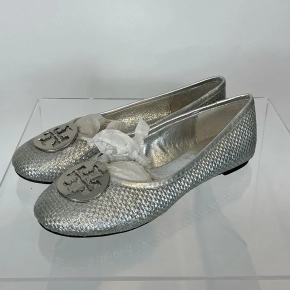 SILVER TORY BURCH BALLET FLATS - Picture 2 of 5